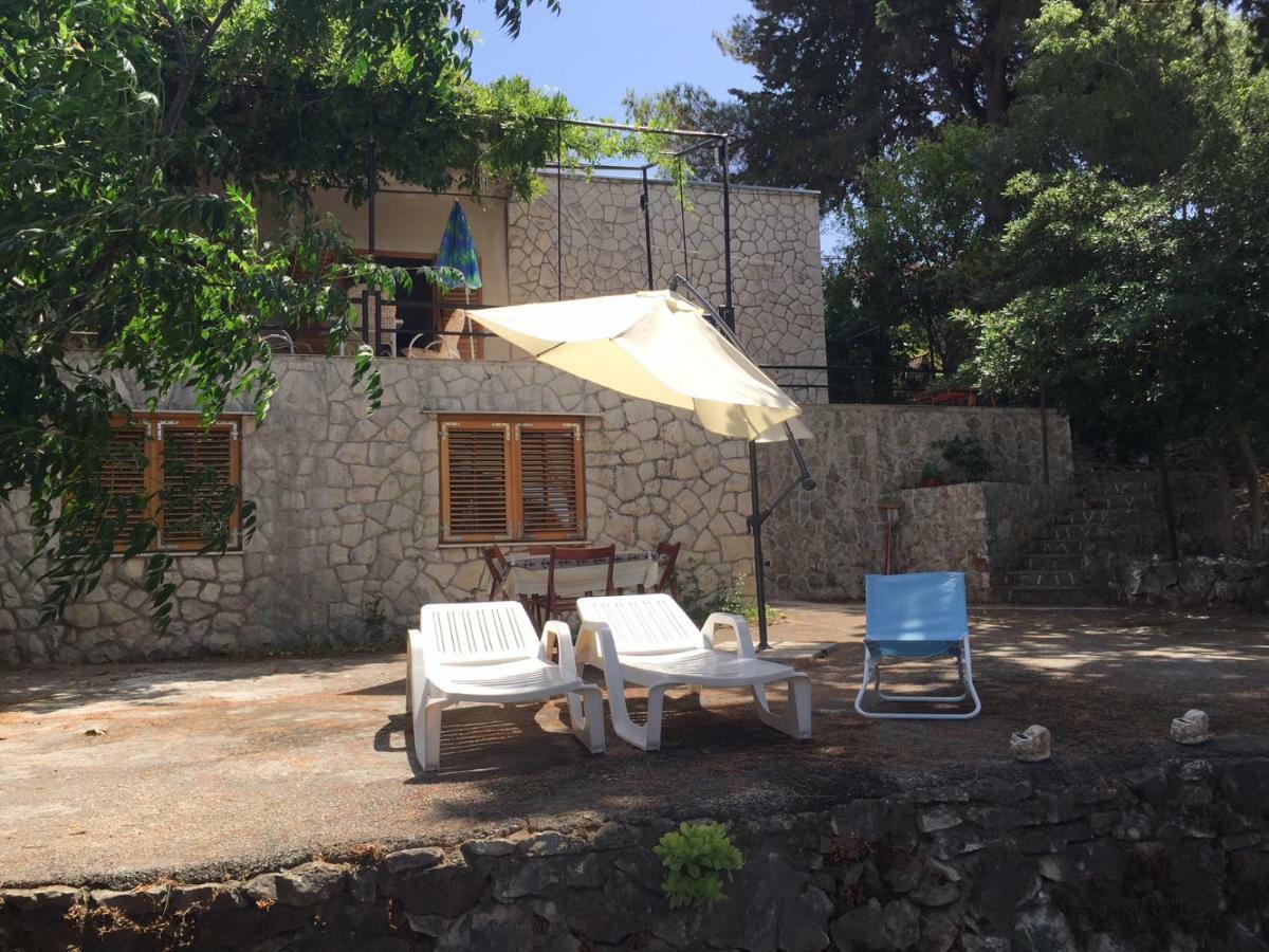 Cozy Place On The Beach Apartment Trogir Exterior photo